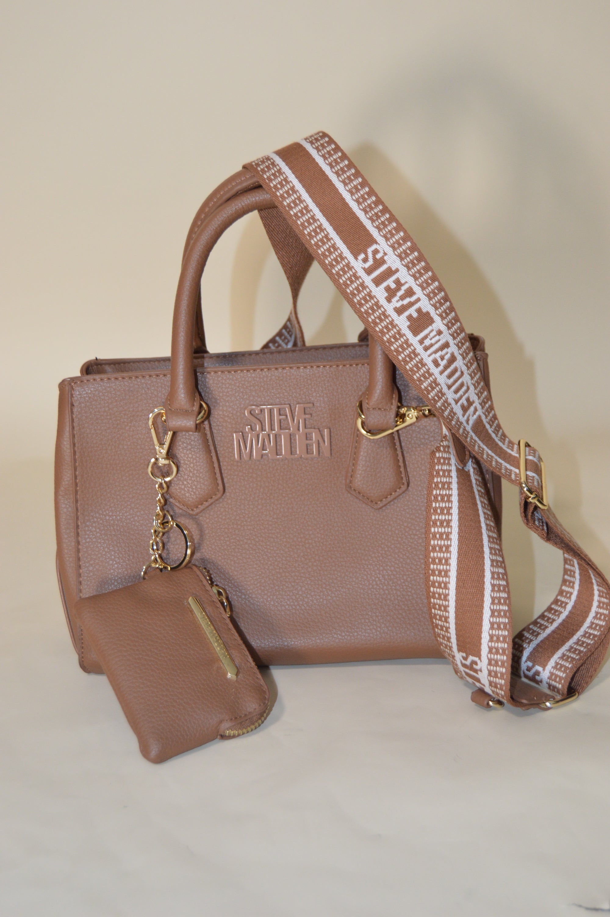 Find #33 Steve Madden Bag
