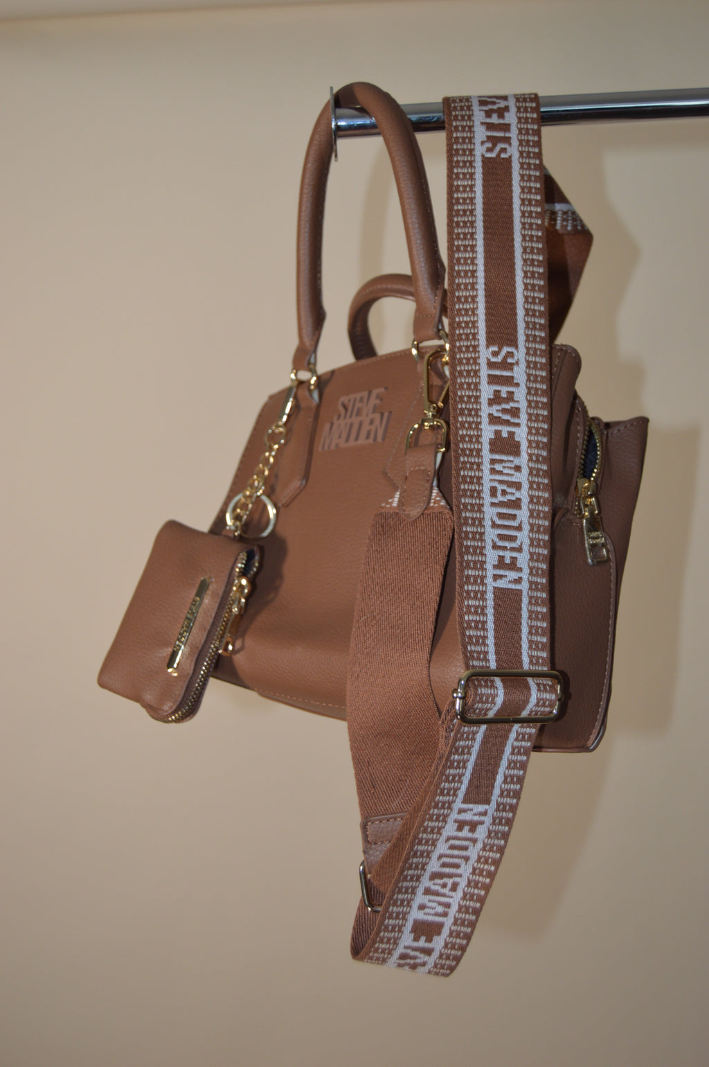 Find #33 Steve Madden Bag