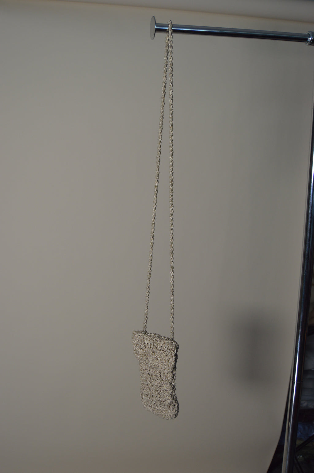 Find #23 Phone Sack