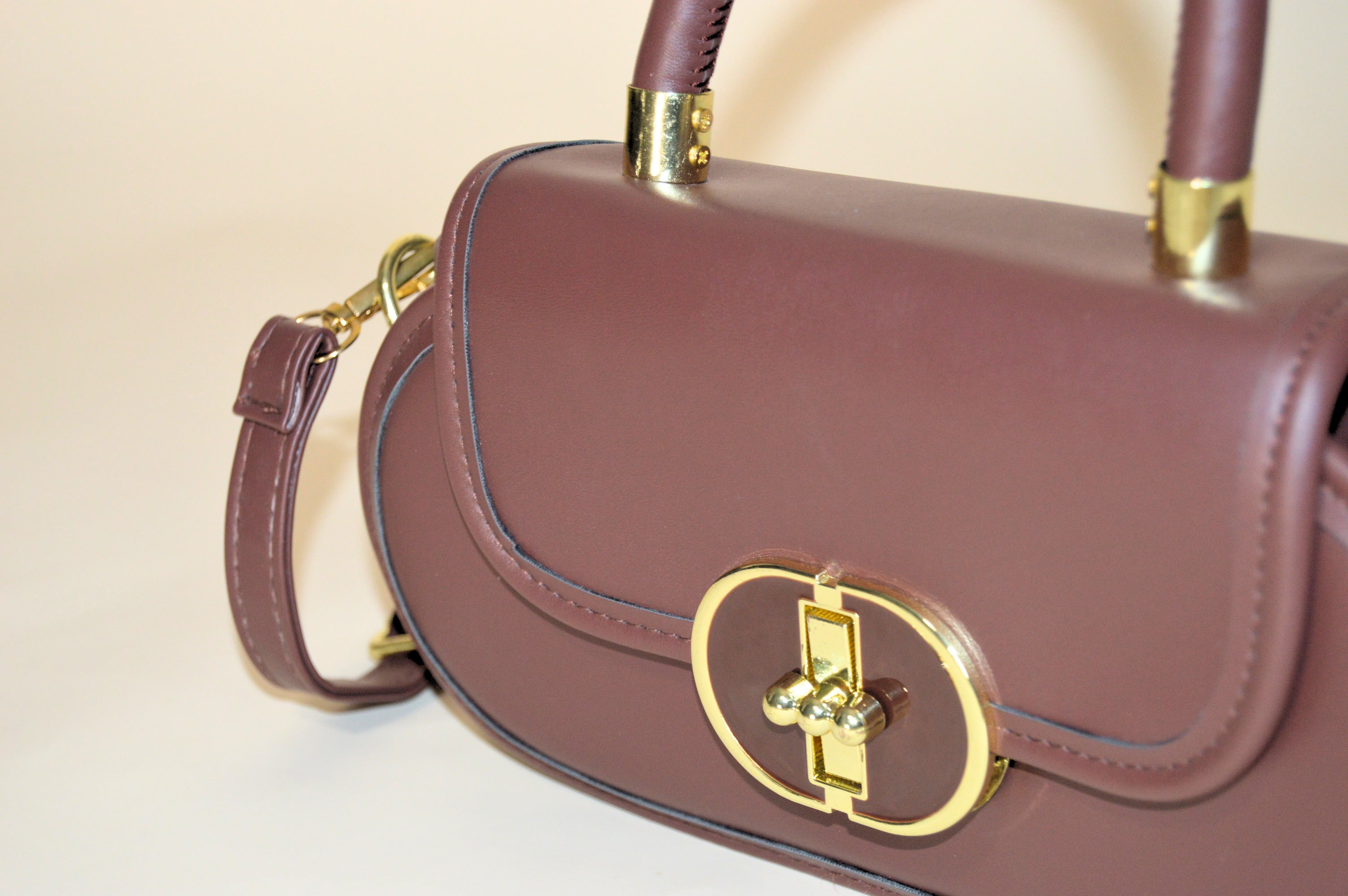 Find #30 Three Circles Handbag