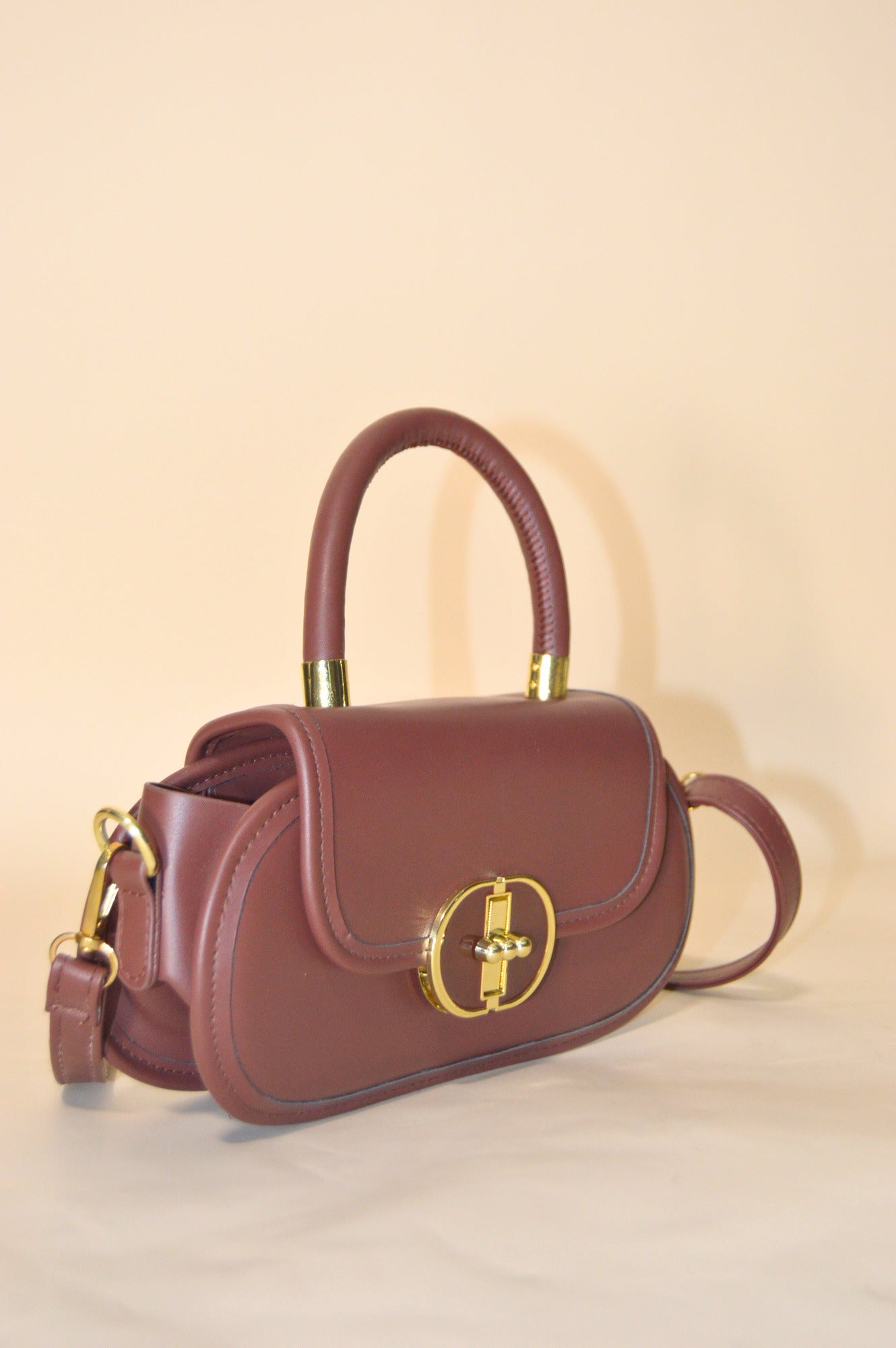 Find #30 Three Circles Handbag